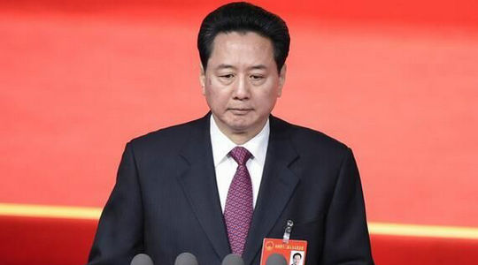 李小鹏主持召开部务会 强调：打通进港“后一公里” 促进物流业降本增效